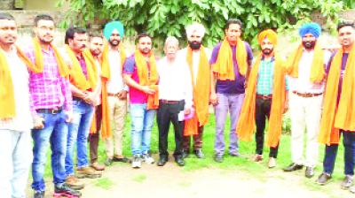 Surinder Kumar Guru Honors Newly Elected Office Bearers