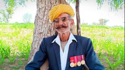Hero of Longewala in 1971 India-Pakistan war Bhairon Singh Rathore dies at 81