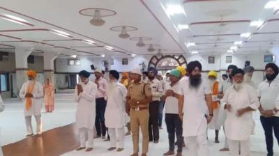 ਗੁਰਦੁਆਰਾ ਸਾਹਿਬ ’ਚ ਪੁਲਿਸ ਕਰਮਚਾਰੀ ਮਾਫ਼ੀ ਮੰਗਣ ਪਹੁੰਚੇ 