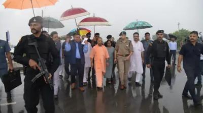 CM Yogi arrives at Hathers, the injured are known, says - "No culprit will be spared"