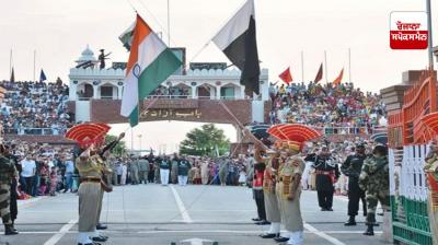 Retreat Ceremony at Attari-Wagah border News in punjabi