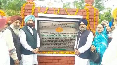 Randhawa gives credit to Kartarpur Corridor to Jathedar Wadala
