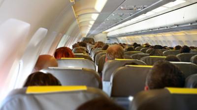 Passengers will now be able to get out of the plane if the flight is delayed