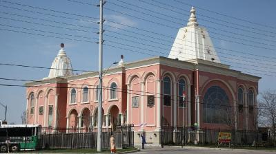 An Indian-Canadian man who stole from many temples in Canada was arrested