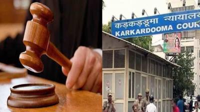 During the hearing in Delhi's Karkarduma court, the accused attacked the witness