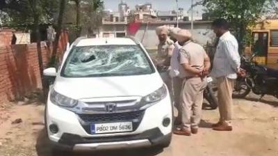 Congress leader and his son attacked by unknown persons in Amritsar