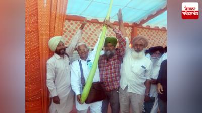 A farmer from Kurukshetra reached the fair with a six-foot gourd.