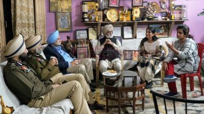 DEPUTY CHIEF MINISTER CONDOLES FAMILY MEMBERS OF EMINENT FOLK SINGER 