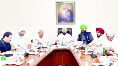 Invitation to NRIs to improve the condition of government schools