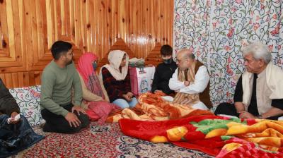 J-K: Amit Shah meets family members of slain Inspector Parvaiz Ahmad