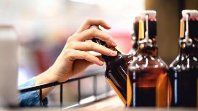 Liquor contracts will not be auctioned this year, licenses can be renewed