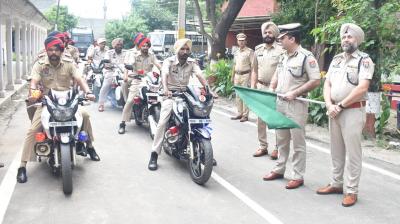 Commissionerate Police Jalandhar flagged off 14 ERS (Emergency Response System) motorcycles