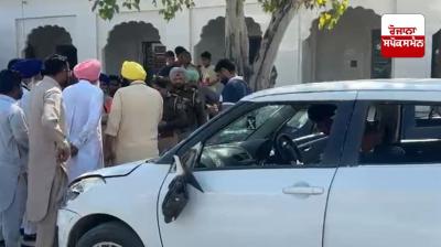 Sri Muktsar Sahib: Bloody clash between two parties over the Gurdwara Sahib committee