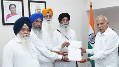 Shiromani Committee delegation met Governor of Punjab 