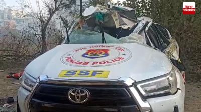 Punjab Police Vehicle Road accident latest news in Punjabi 