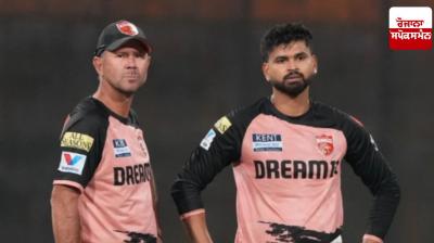 Ponting encourages Punjab Kings' foreign players to stay in India