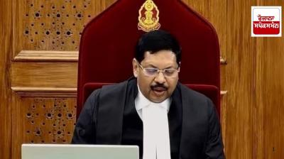 CJI Gavai :Chief Justice Gavai furious over lawyer's plea to list petition after summer vacation