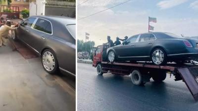 Luxury 'Bentley Mulsanne' sedan car 