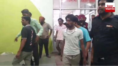 ਫ਼ਰੀਦਕੋਟ ’ਚ ਨਸ਼ਾ ਤਸਕਰੀ ਨਾਲ਼ ਜੁੜੇ ਵਿਅਕਤੀ ਦੀ ਮੌਤ ਤੋਂ ਬਾਅਦ ਪਰਿਵਾਰ ਨੇ ਕੀਤਾ ਹੰਗਾਮਾ 