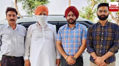 Vigilance against corruption: Vigilance Bureau catches Kanungo red-handed while taking a bribe of Rs. 25,000