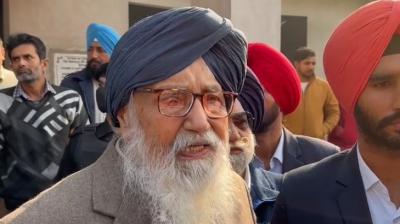 Arrest me instead of Majithia - Parkash Singh Badal