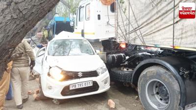 Major road accident in Barnala due to fog, 6 injured and one girl dead