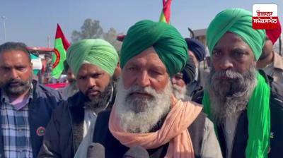 ਕਿਸਾਨ ਆਗੂ ਰੋਸ ਪ੍ਰਦਰਸ਼ਨ ਕਰਦੇ ਹੋਏ 