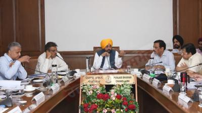 Cm Meeting With Police Officers 