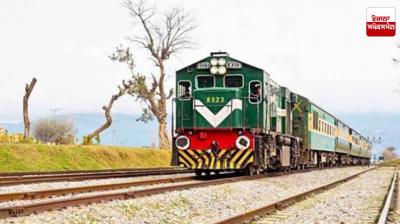 Baloch Liberation Army hijacks Jafar Express in Pakistan, takes more than 120 passengers hostage