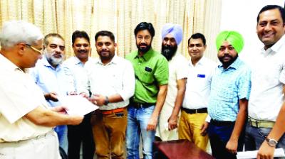 Property Dealer And Builder Association Giving Memorandum To Tehsildar
