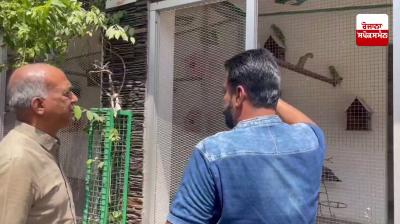 ਫ਼ਰੀਦਕੋਟ ਦੀ ਗਊਸ਼ਾਲਾ ’ਚ ਪੰਛੀਆਂ ਦੀ ਮਾੜੀ ਹਾਲਤ ਦਾ ਮਸਲਾ ਭਖਿਆ,ਪ੍ਰਬੰਧਕਾਂ ਨੂੰ ਮਿਲਣ ਪੁੱਜੇ ਪੰਛੀਆਂ ਨੂੰ ਸਮਰਪਿਤ ਸੰਸਥਾ