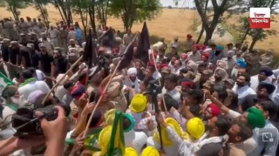 Farmers Protest against BJP candidate Hans Raj Hans