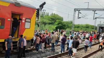 Surat Train Accident 