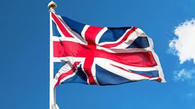 Refugees will not get 'Golden Ticket' in Britain