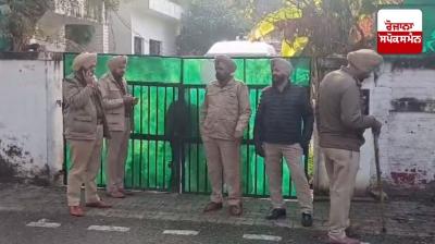 Police arrive to vacate AAP MLA Harmeet Singh Pathanmajra's official residence