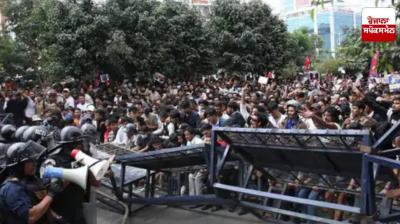 Protesters enter Nepal's parliament building