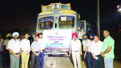 Leaving the Truck for Kerala flood victims