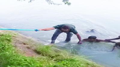 Pargat Singh saved 5 young men from the canal with the help of his turban