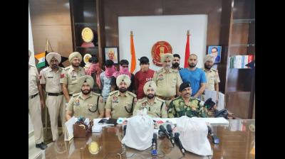 4 drug smugglers arrested