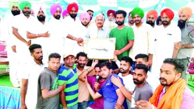 Prize Giving Ceremony To The Winners By Brahmmahindra