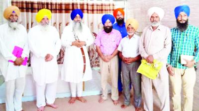 Giani Raghvir Singh With Others