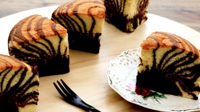Eggless Zebra Cake