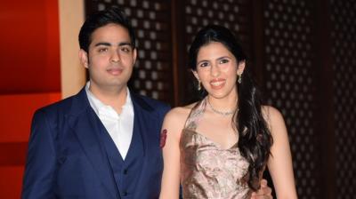 Akash Ambani - Shloka Mehta 