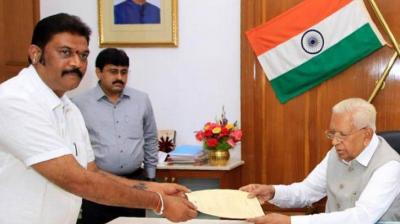 Two Karnataka Congress MLAs resign from Assembly