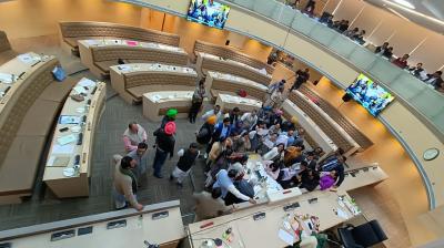 Uproar in the Chandigarh Municipal Corporation meeting: The opposition surrounded the BJP on the issue of contact center service charge