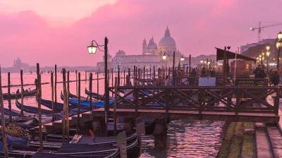See mesmerizing photos of worlds most romantic city venice