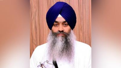 On tomorrow's decision regarding Sukhbir Badal and the rebel leadership, people's eyes are focused on 'Jathedar'.