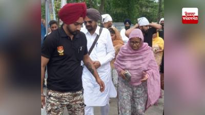 ਸਿੱਧੂ ਮੂਸੇ ਵਾਲੇ ਦੇ ਮਾਤਾ-ਪਿਤਾ