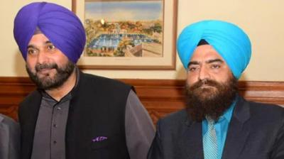 Navjot Singh Sidhu With Gopal Singh Chawla 