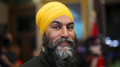 Columnist’s tweet about Jagmeet Singh’s yellow turban condemned